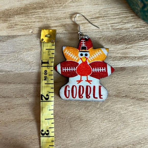 🛍️FOOTBALL GOBBLE GOBBLE EARRINGS - Picture 3 of 3